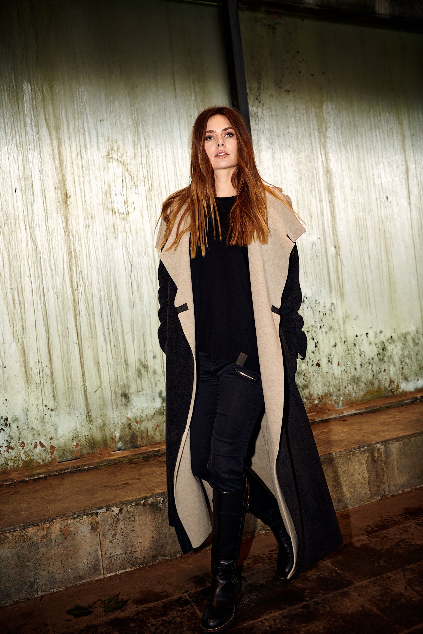 HENRIETTE STEFFENSEN COPENHAGEN VENDBAR TRENCHCOAT - 7145 COATS SOFT BLACK/SAND 452