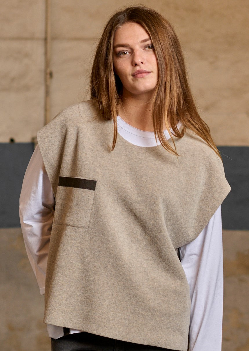 HENRIETTE STEFFENSEN COPENHAGEN VEST - 1353 VESTS SAND 805