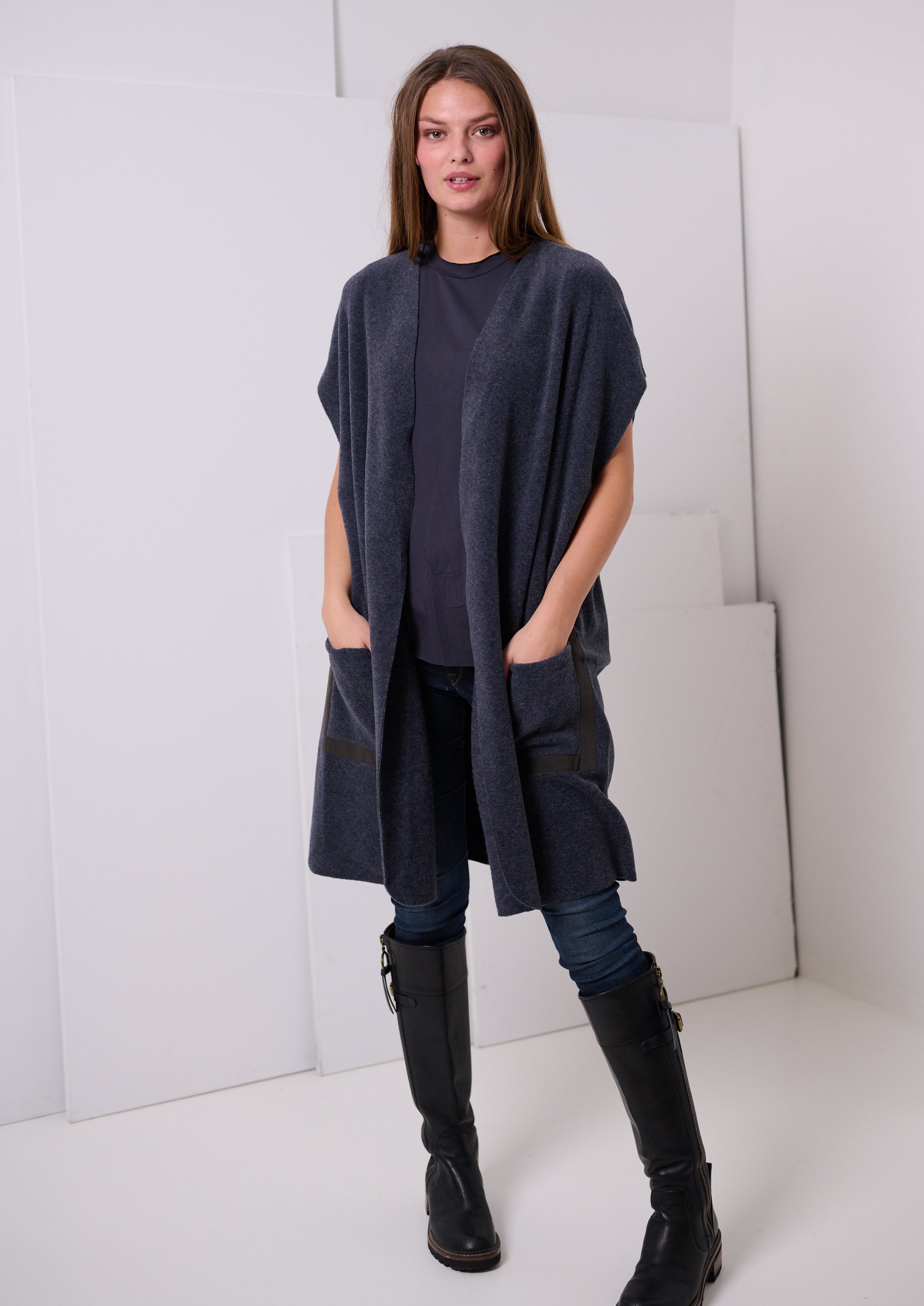 HENRIETTE STEFFENSEN COPENHAGEN VEST - 7138 VESTS DEEP BLUE 502