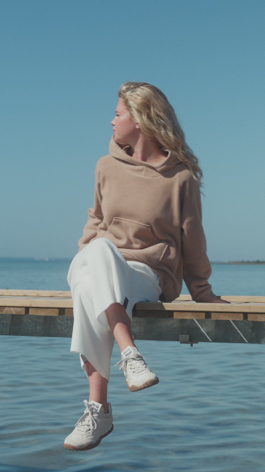 HENRIETTE STEFFENSEN COPENHAGEN HÆTTETRØJE - 1383 HOODIES CAMEL 815
