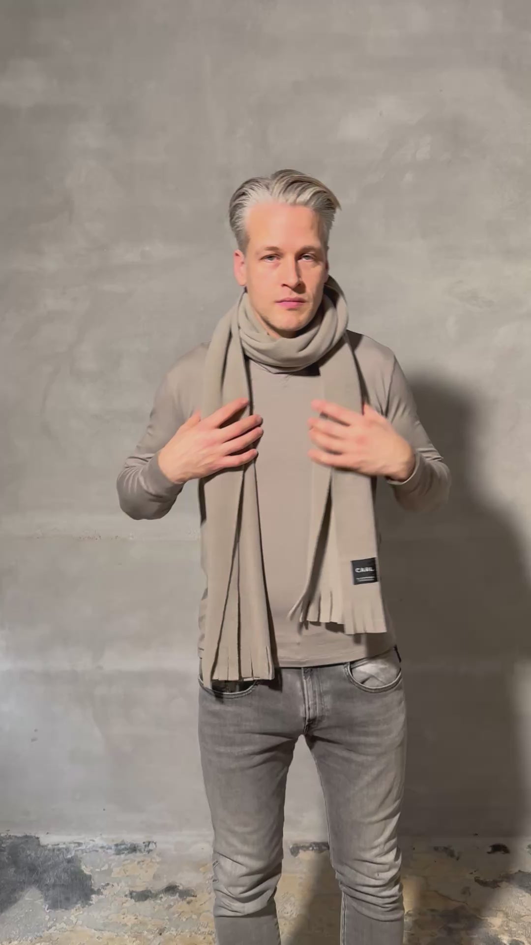 CARL BY STEFFENSEN COPENHAGEN HALSTØRKLÆDE M/ FRYNSER - 1006C SCARFS ELEPHANT 654